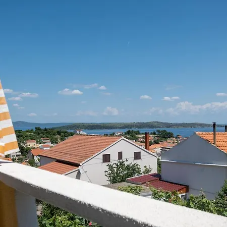 Apartamento With Parking Space Sali, Dugi Otok - 16324 Sali
