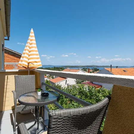 With A Parking Space Sali, Dugi Otok - 16324 דירה