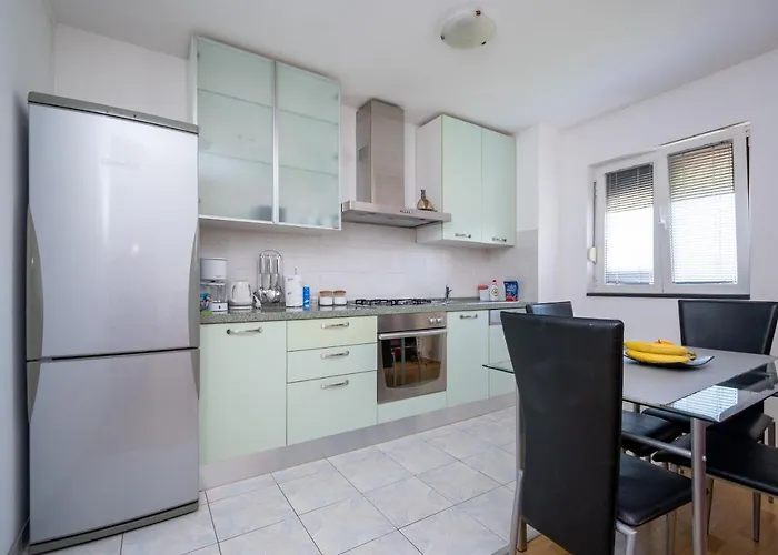 Апартаменты With Parking Space Sali, Dugi Otok - 16324 *