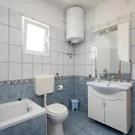 Apartment With Parking Space Sali, Dugi Otok - 16324